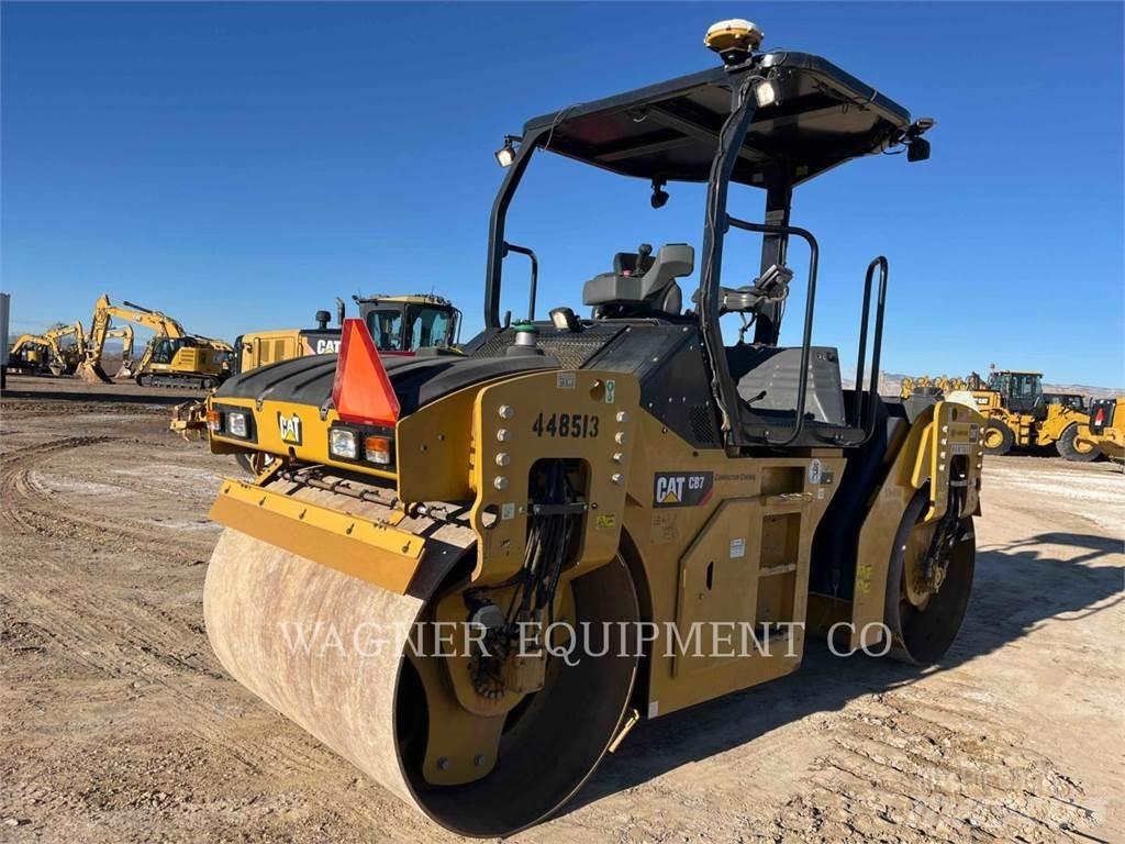 CAT CB7 Уплътнители за почва
