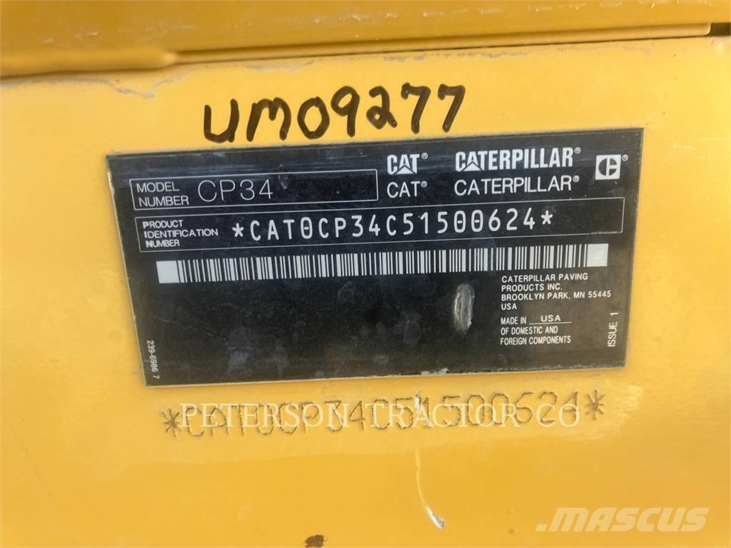 CAT CP34 Машини за асфалт