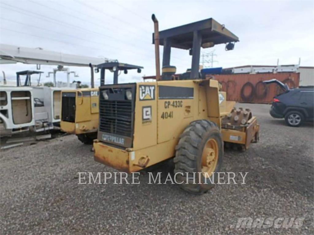 CAT CP433C Еднобарабанни ролки
