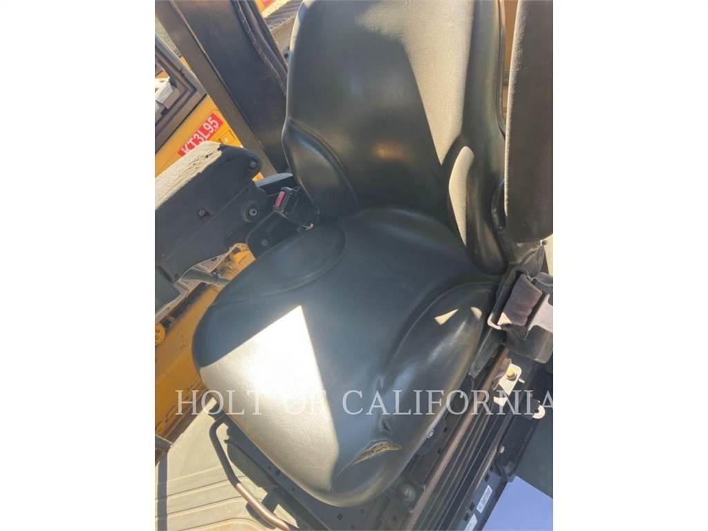 CAT CP54 N/BLD Уплътнители за почва
