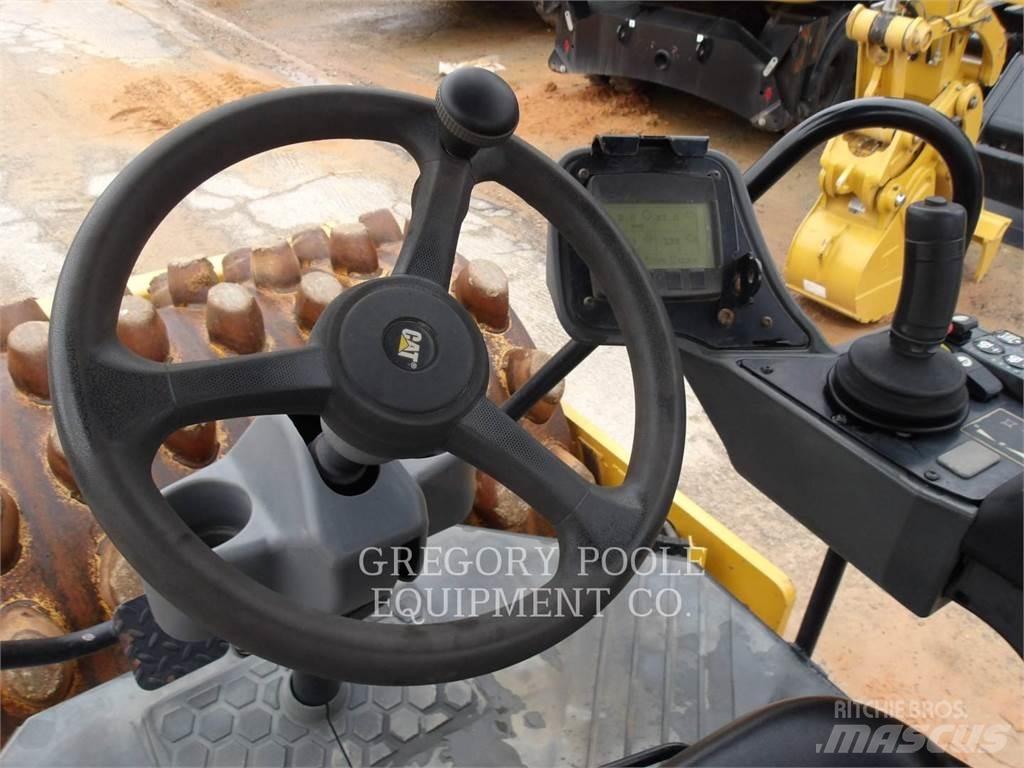 CAT CP56B Еднобарабанни ролки
