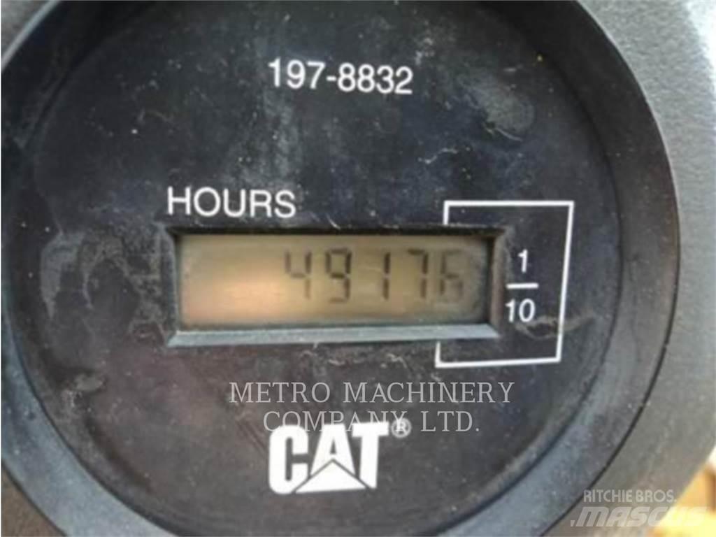 CAT CS-533E Еднобарабанни ролки
