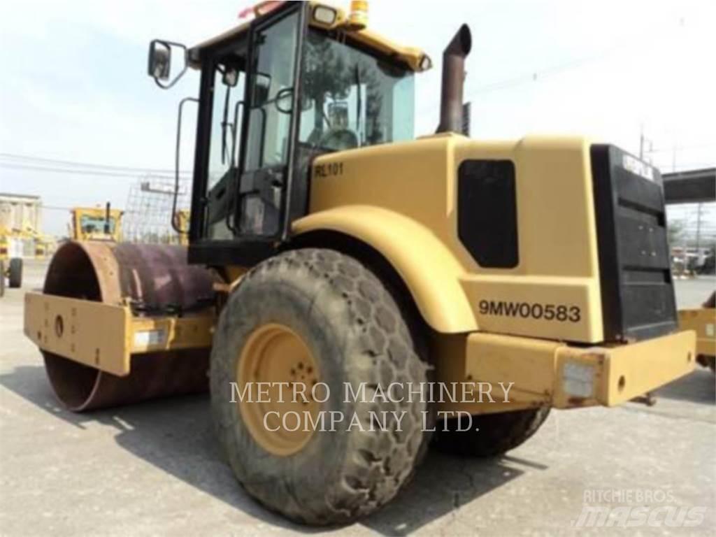 CAT CS-563DAW Еднобарабанни ролки
