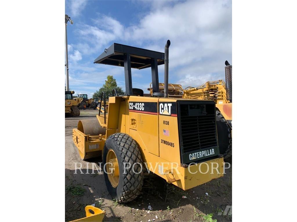 CAT CS433C Двойни барабанни ролки
