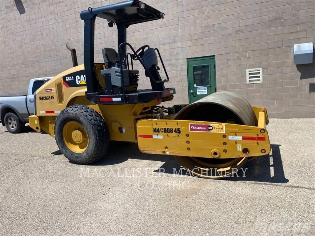 CAT CS44 Еднобарабанни ролки
