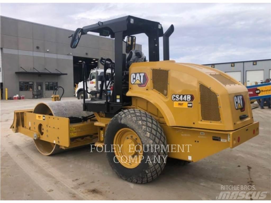 CAT CS44B Уплътнители за почва
