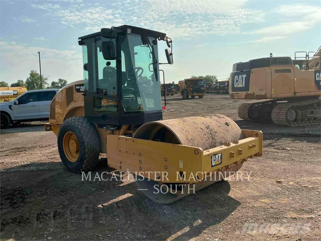 CAT CS44B Еднобарабанни ролки
