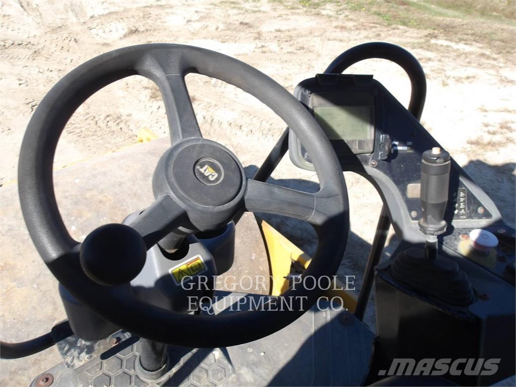 CAT CS44B Еднобарабанни ролки
