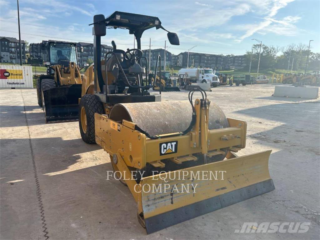 CAT CS44B Уплътнители за почва

