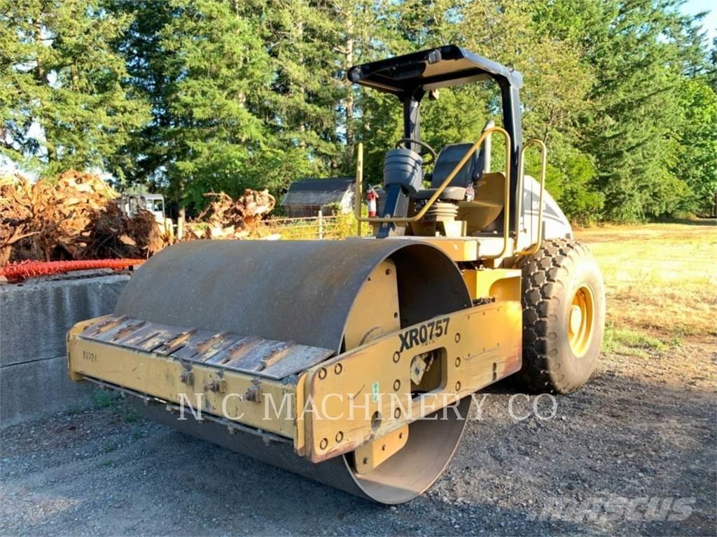 CAT CS533E Машини за асфалт