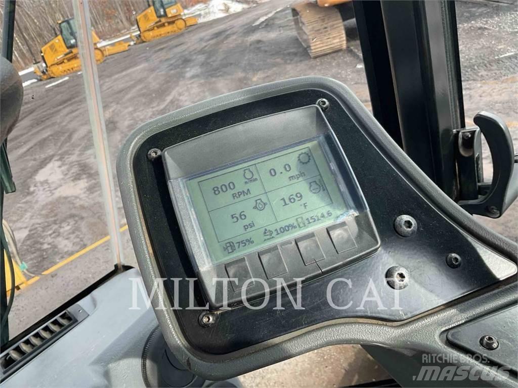 CAT CS56B Уплътнители за почва

