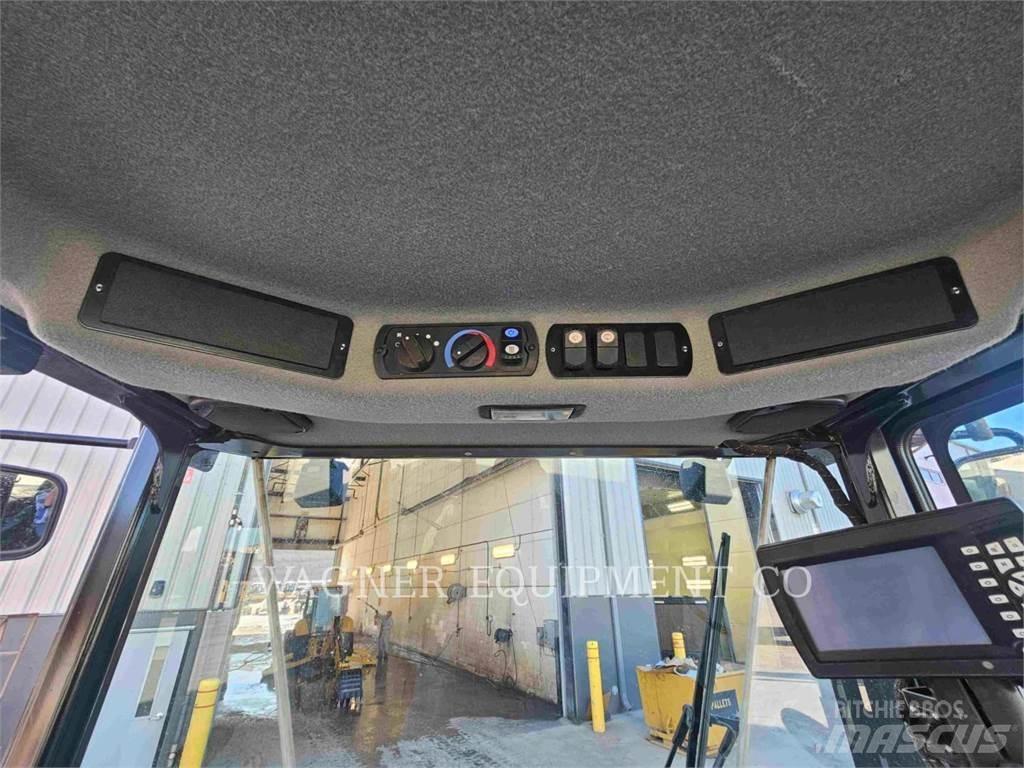 CAT CS56B Уплътнители за почва
