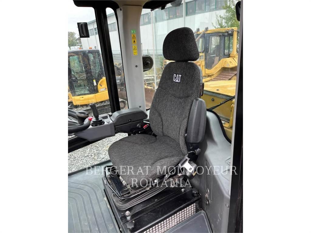 CAT CS64B Еднобарабанни ролки
