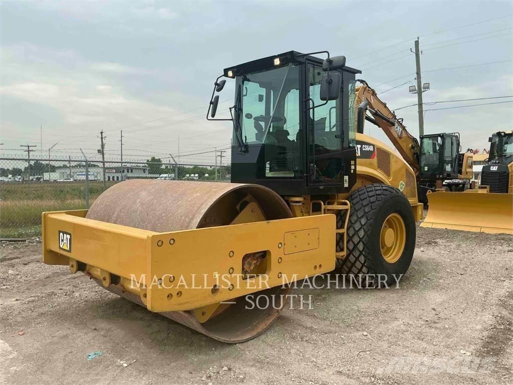 CAT CS64B Еднобарабанни ролки

