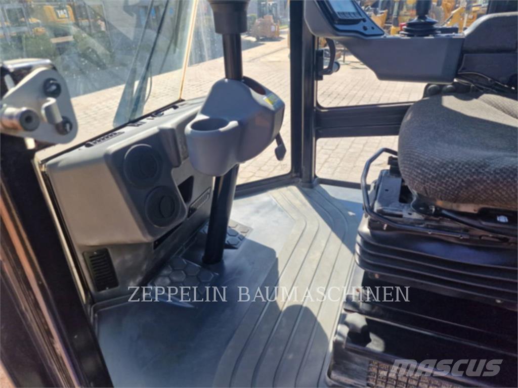 CAT CS66B Уплътнители за почва
