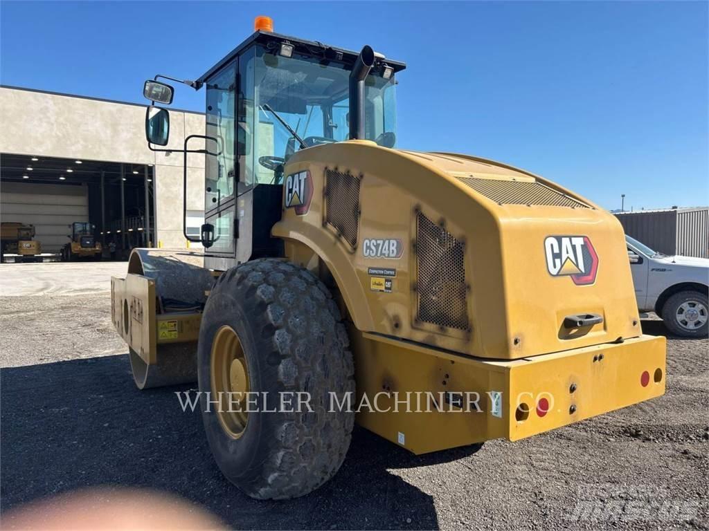 CAT CS74B Еднобарабанни ролки
