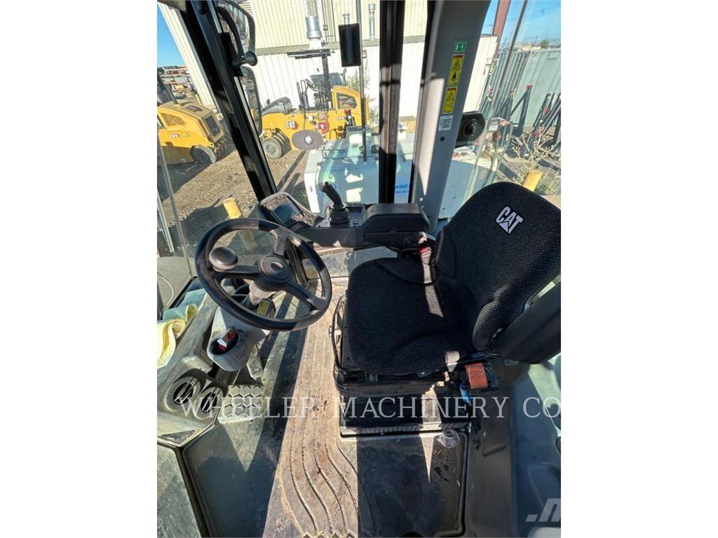 CAT CS74B Еднобарабанни ролки
