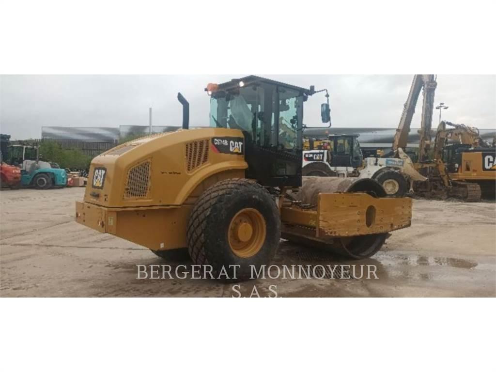 CAT CS74B 4F Уплътнители за почва
