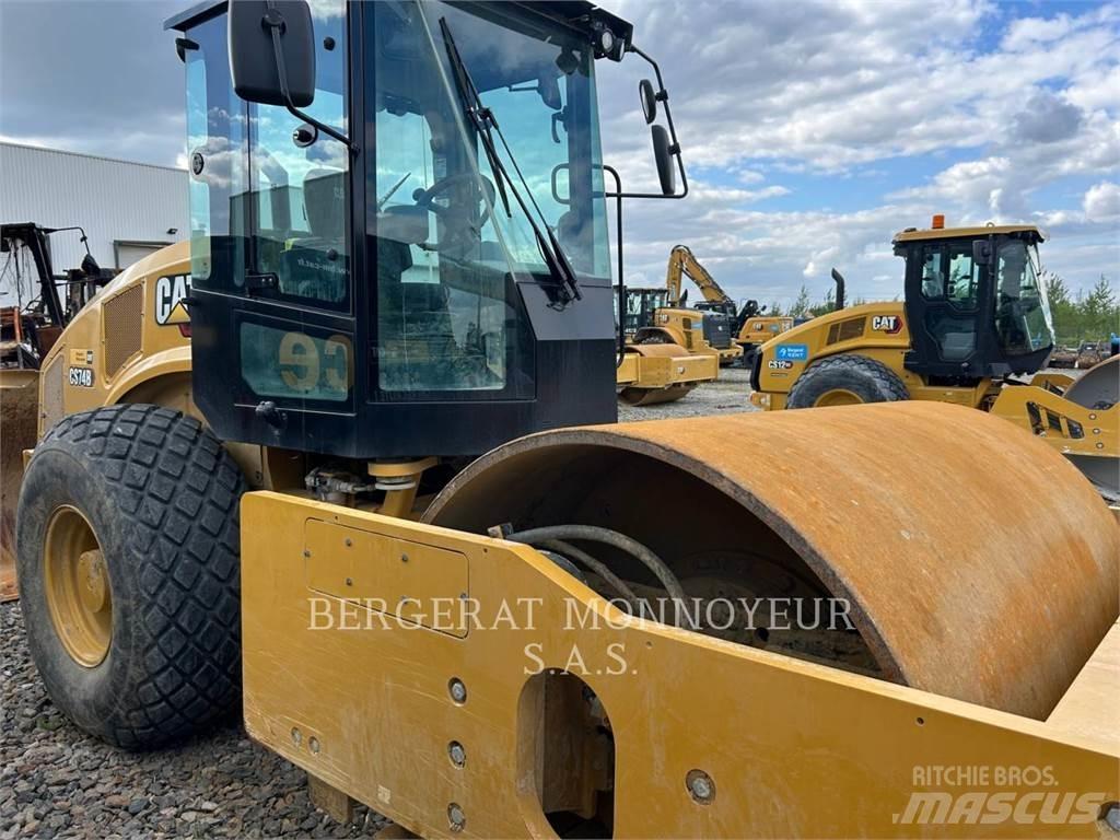 CAT CS74B 4F Уплътнители за почва

