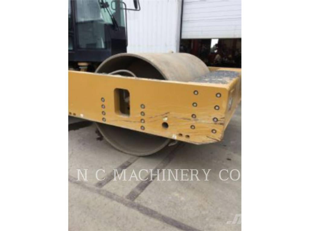 CAT CS78B Машини за асфалт