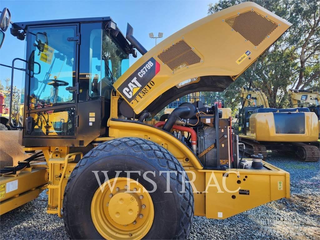CAT CS79BLRC Еднобарабанни ролки
