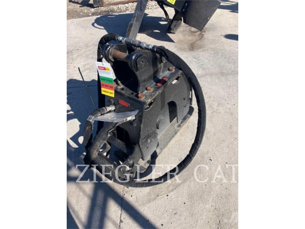 CAT CVP16 Уплътнители за почва
