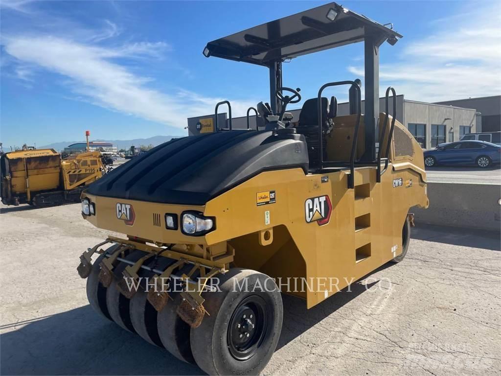 CAT CW16 Пневматични гумени  ролки
