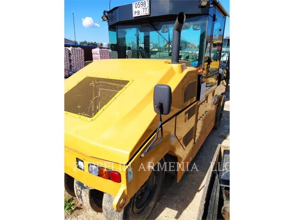 CAT CW34LRC Пневматични гумени  ролки
