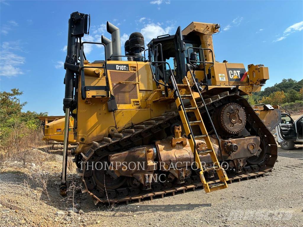 CAT D 10 T 2 Верижни булдозери
