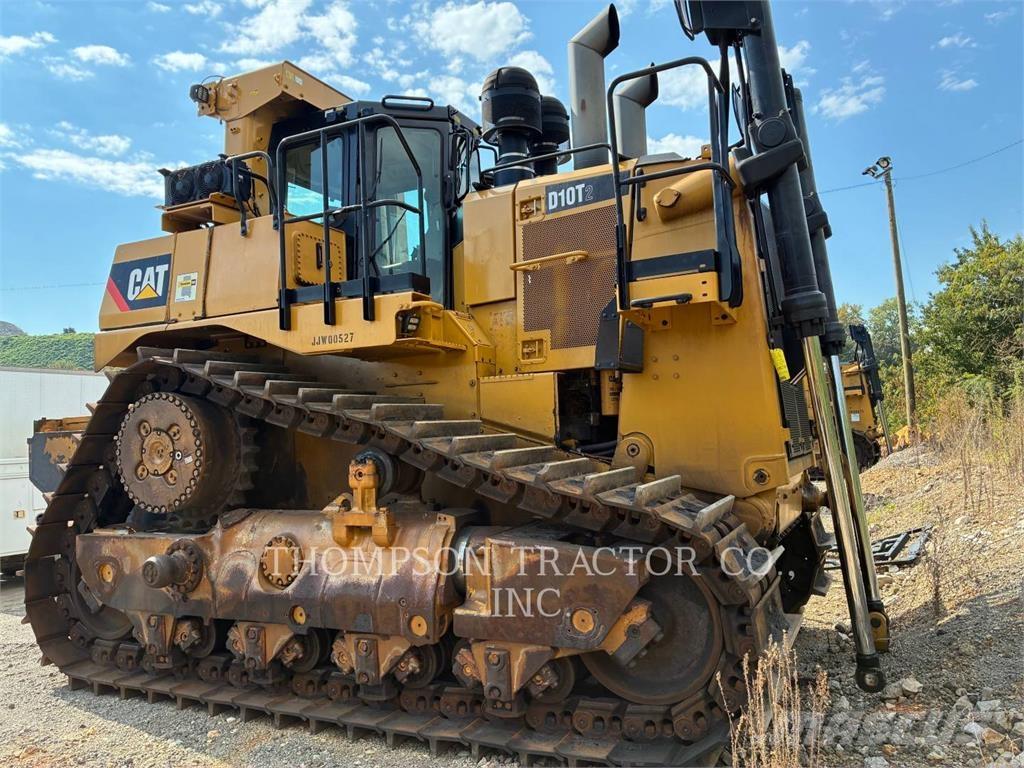 CAT D 10 T 2 Верижни булдозери
