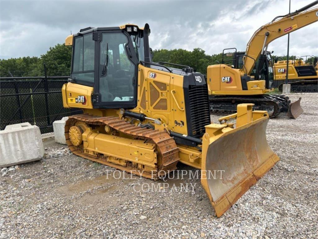 CAT D1-12VI Верижни булдозери
