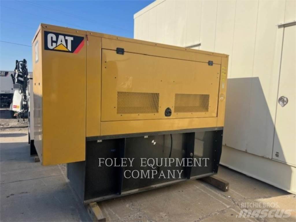 CAT D100 Дизелови генератори
