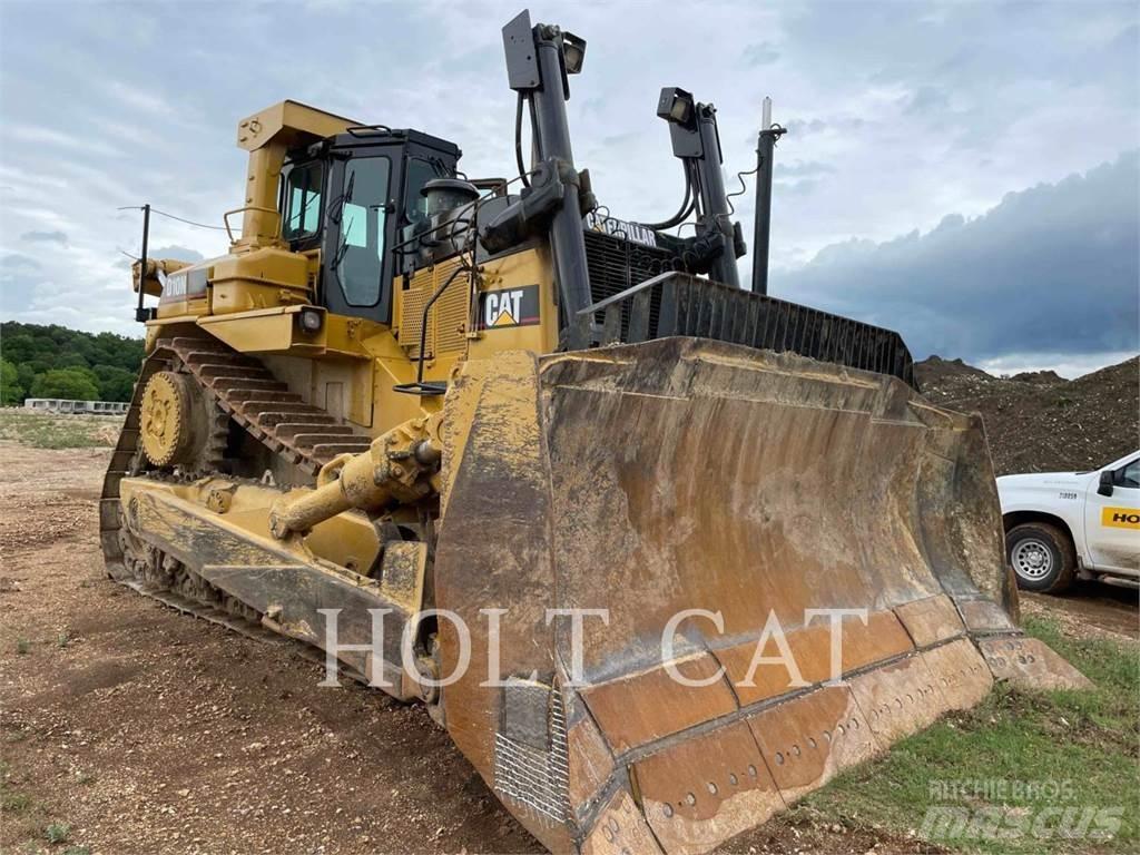CAT D10N Верижни булдозери
