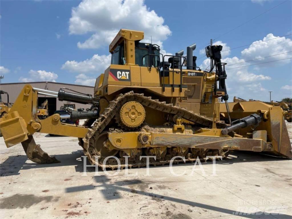 CAT D10T Верижни булдозери
