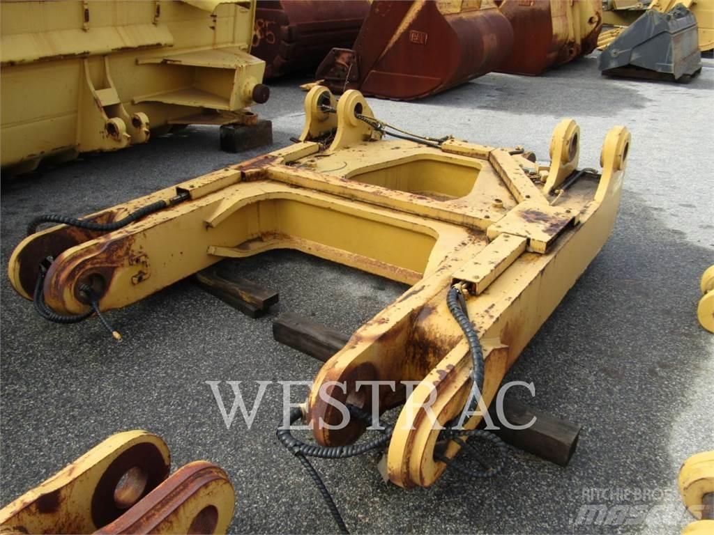 CAT D10T Скарификатор