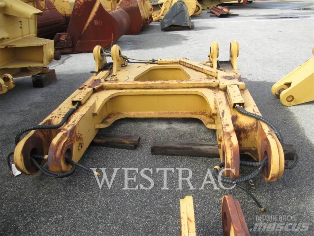 CAT D10T Скарификатор