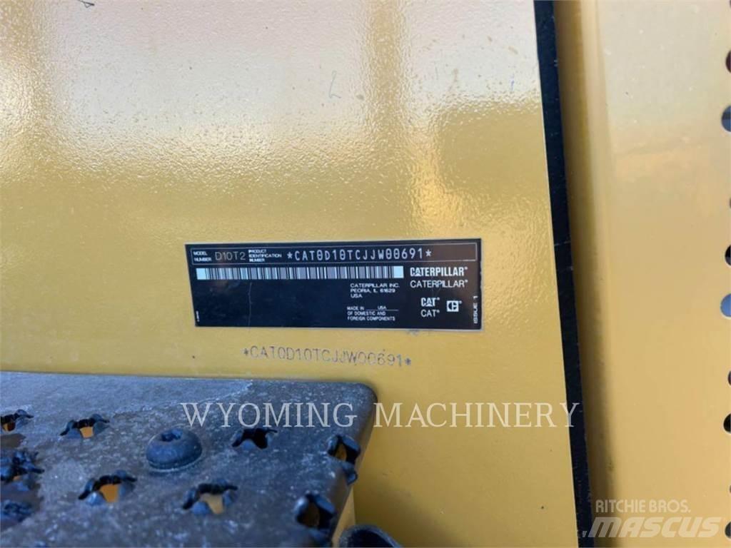 CAT D10T2 Верижни булдозери
