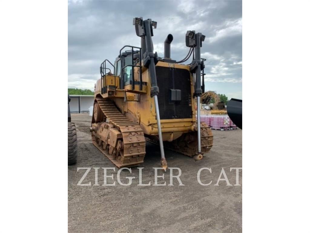 CAT D10T2 Верижни булдозери

