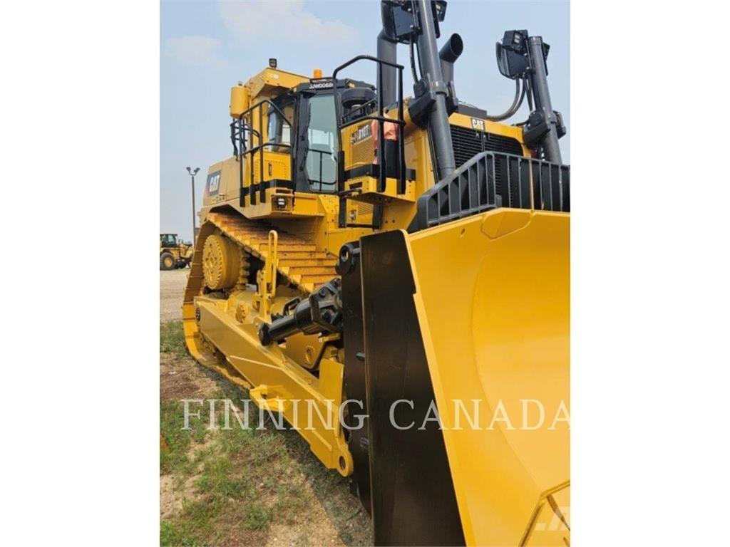 CAT D10T2 Верижни булдозери
