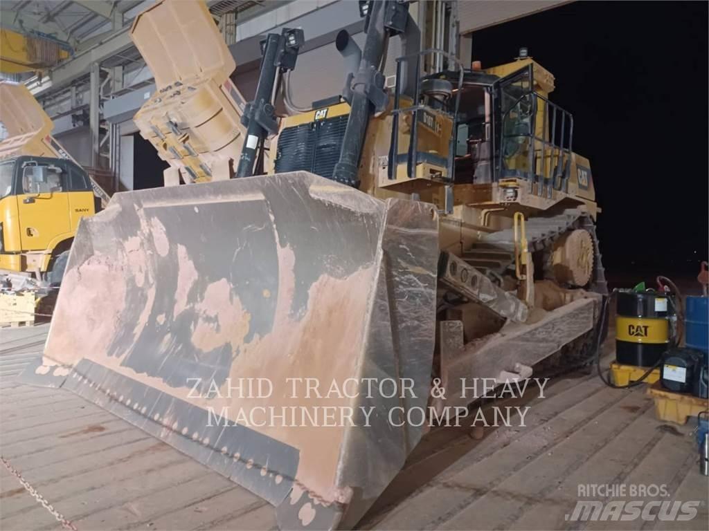 CAT D10T2LRC Верижни булдозери

