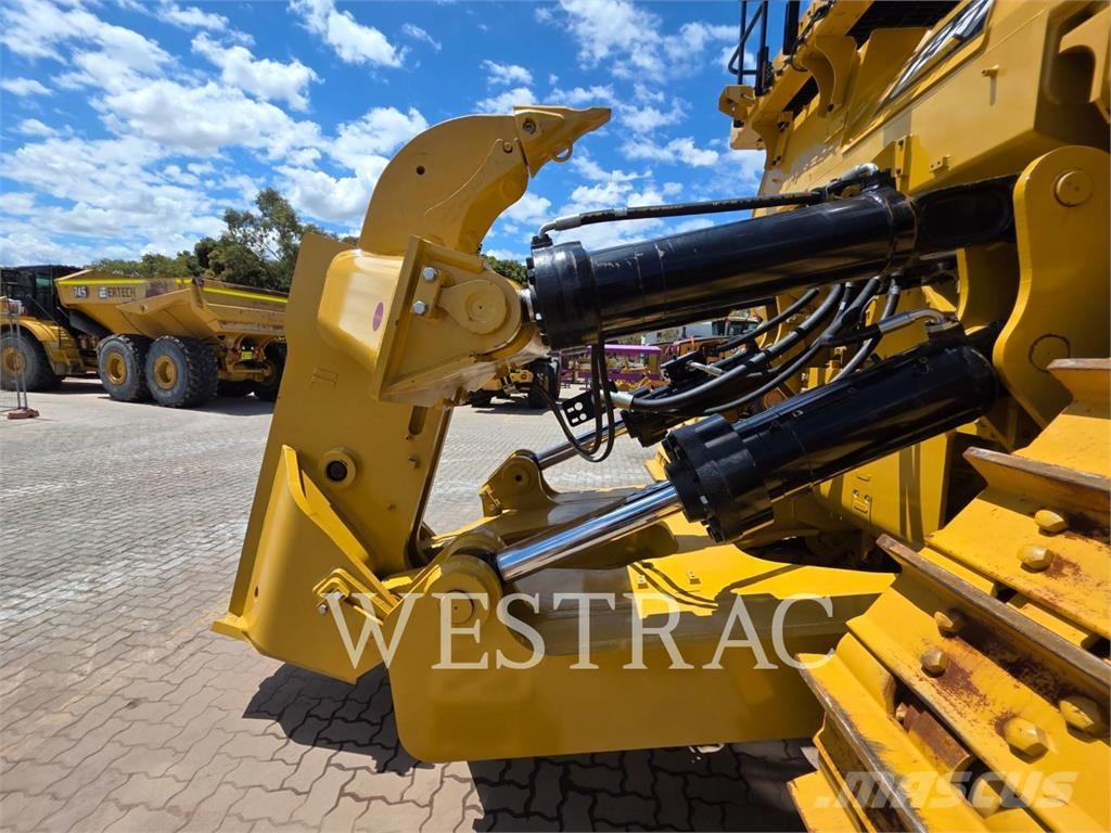 CAT D10T2LRC Верижни булдозери
