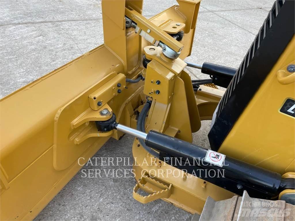 CAT D1LGP Верижни булдозери
