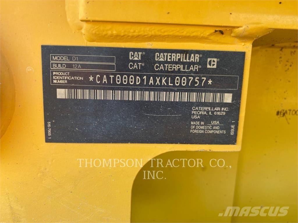 CAT D1LGP Верижни булдозери
