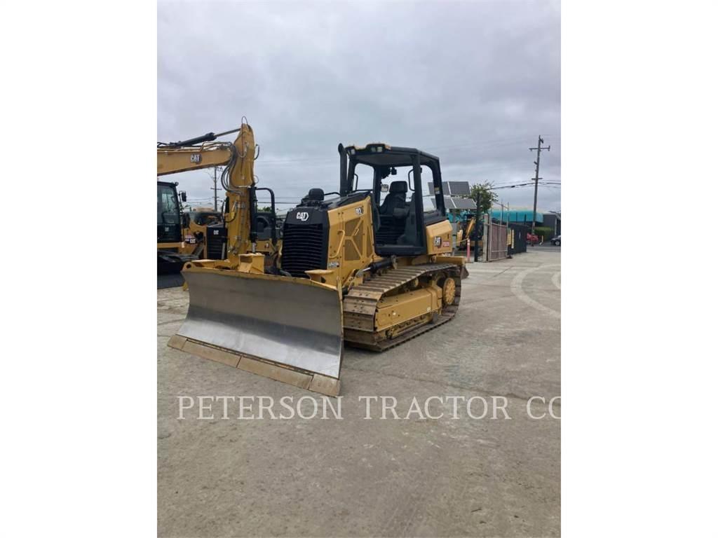 CAT D2 Верижни булдозери
