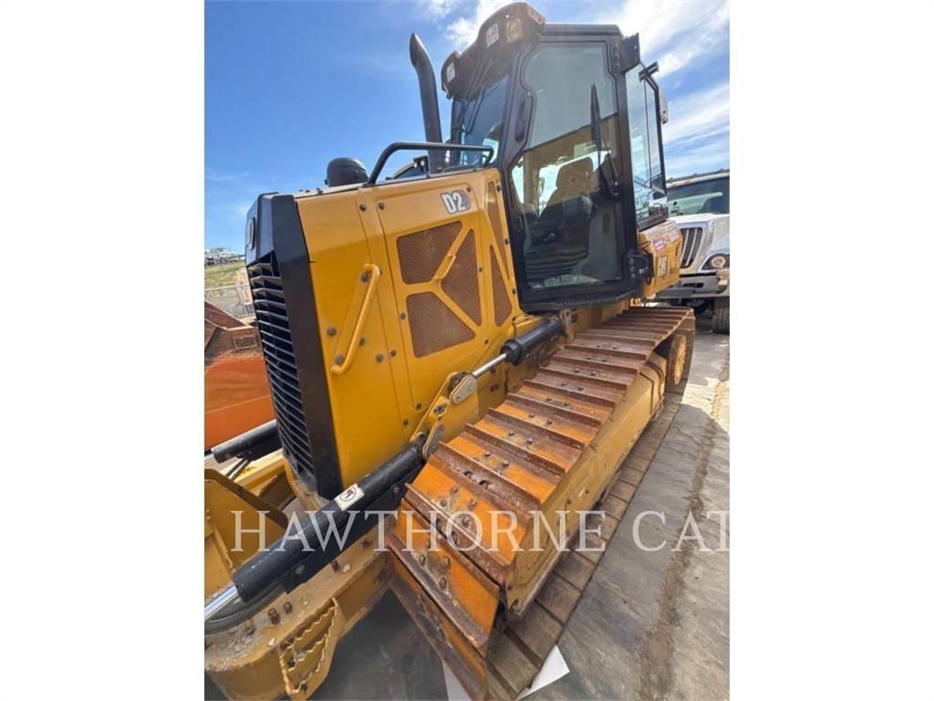 CAT D2 Верижни булдозери
