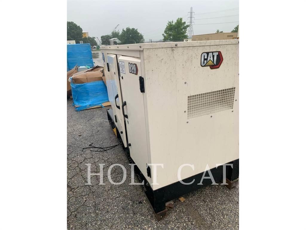 CAT D20 Дизелови генератори
