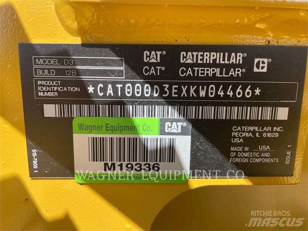 CAT D3 Верижни булдозери
