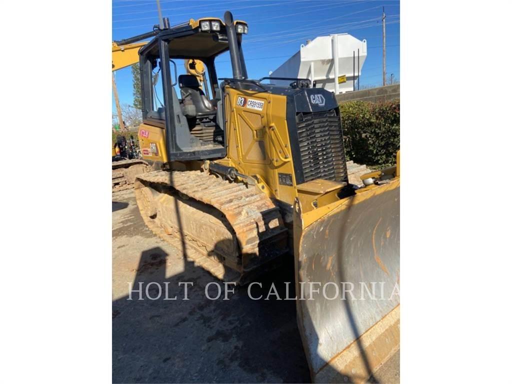 CAT D3 Верижни булдозери
