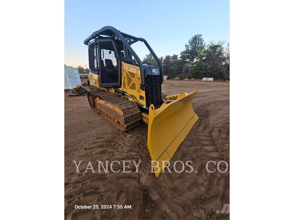 CAT D3 Верижни булдозери
