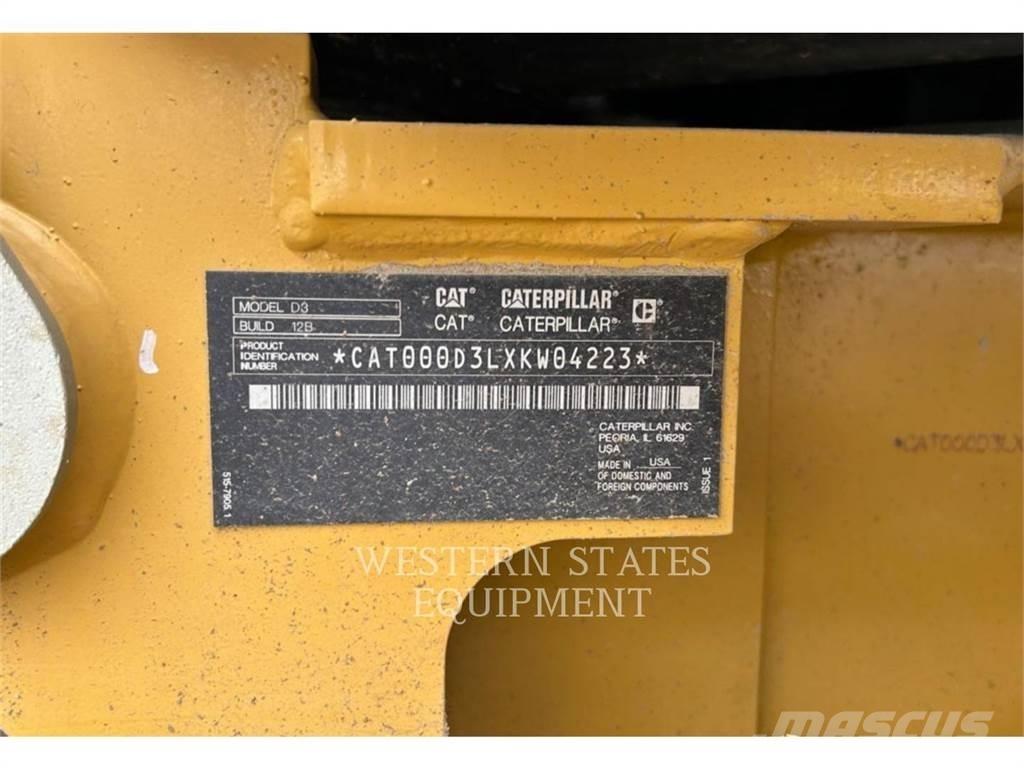 CAT D3 Верижни булдозери
